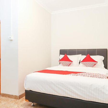 Oyo 1519 Axl Residence Jakarta Bagian luar foto