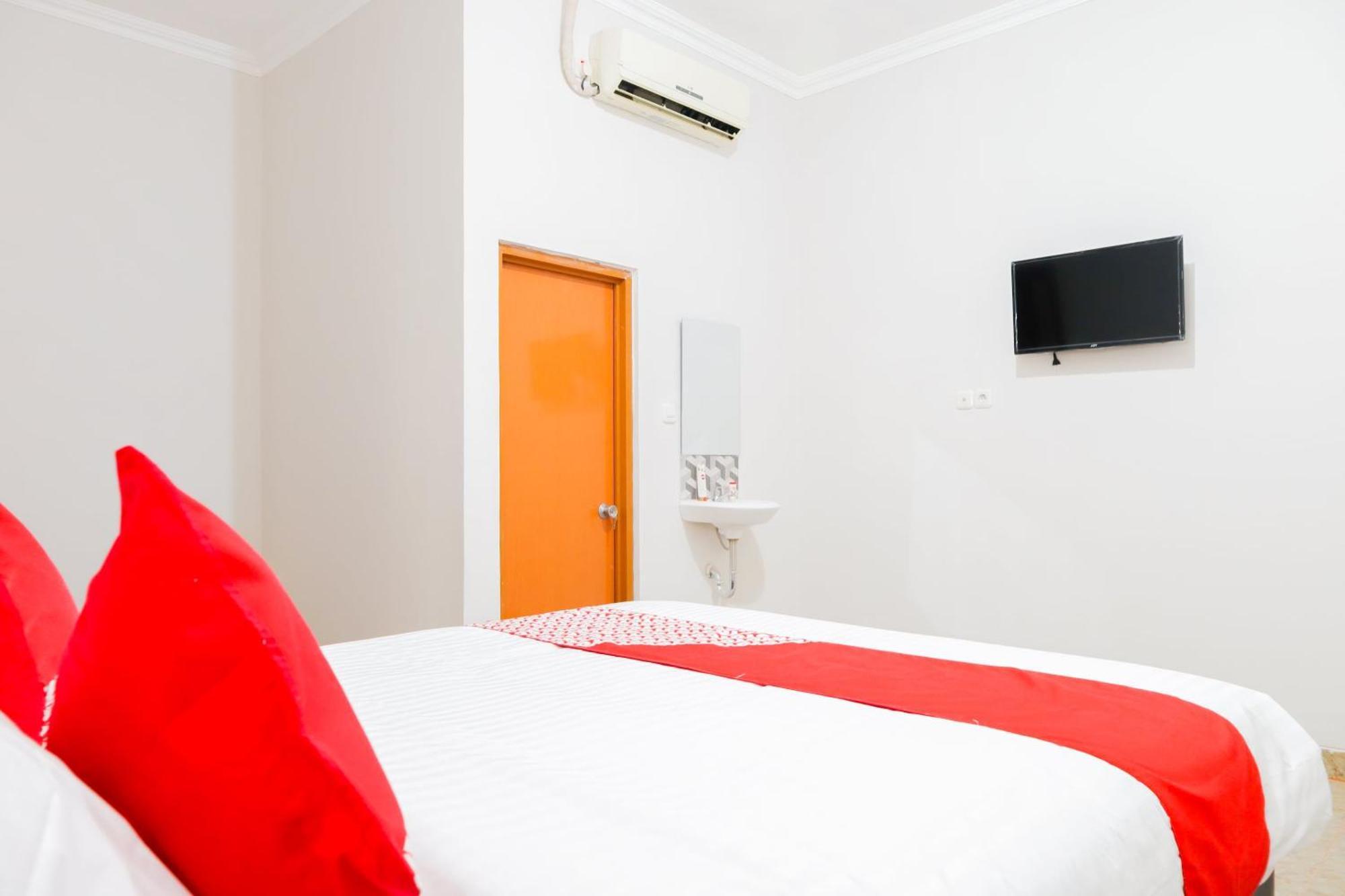 Oyo 1519 Axl Residence Jakarta Bagian luar foto